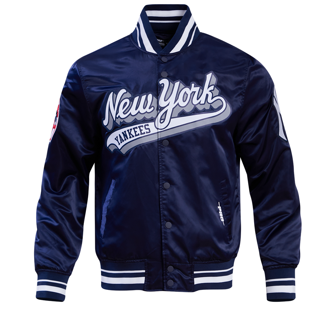 CHAMARRA DE SATÍN MLB NEW YORK YANKEES SCRIPT TAIL