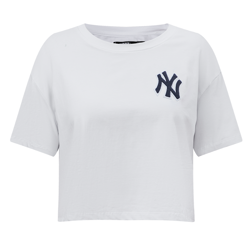 MANGA CORTA CROP MLB NEW YORK YANKEES CLASSIC ESSENTIALS PARA MUJER