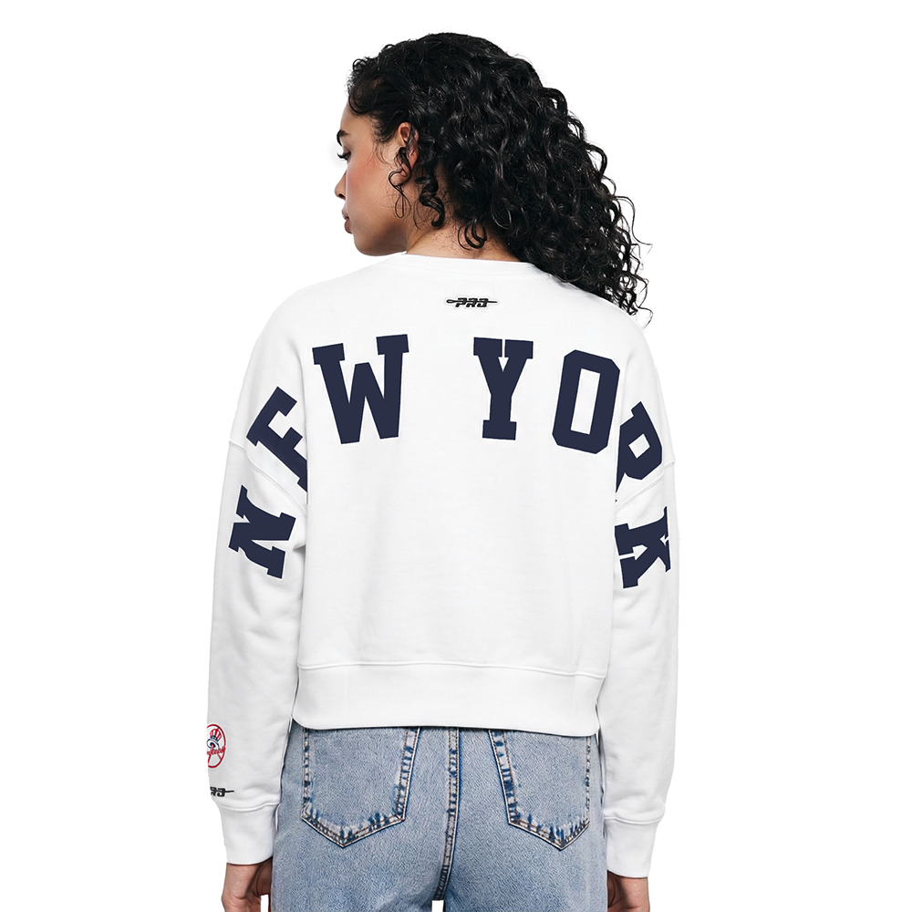 SUDADERA DE CUELLO REDONDO MLB NEW YORK YANKEES WINGSPAN PARA MUJER