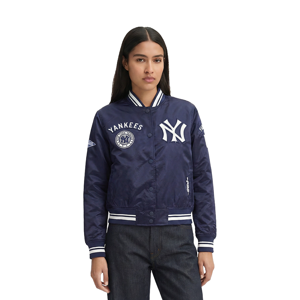 CHAMARRA DE SATIN MLB NEW YORK YANKEES RETRO CLASSICS PARA MUJER