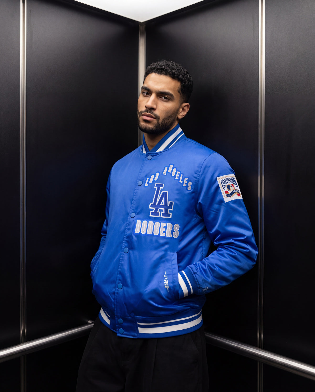 CHAMARRA DE SATIN MLB LOS ANGELES DODGERS ON TOP